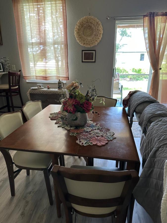 Quiet Room In A Family Home Lehigh Acres Buitenkant foto