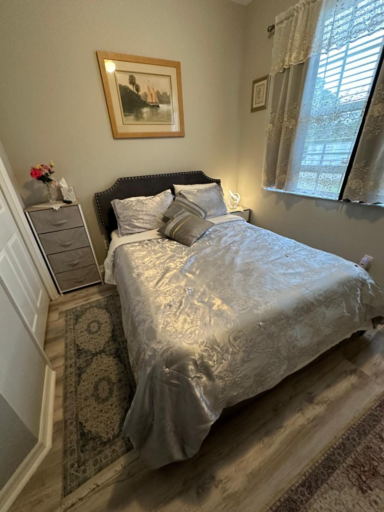 Quiet Room In A Family Home Lehigh Acres Buitenkant foto